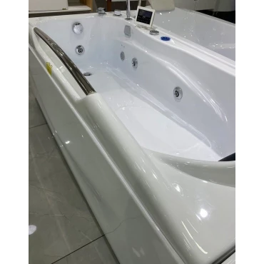 جکوزی سمفونی زرین آب