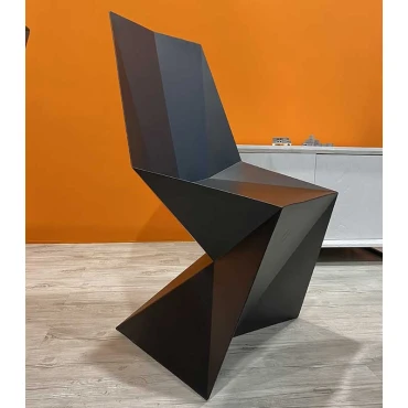 صندلی فلزی جئومتریک