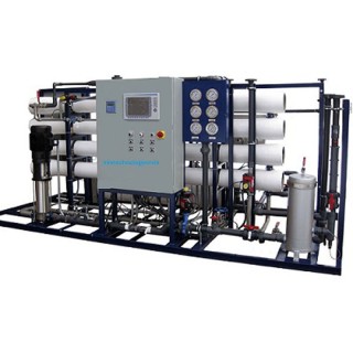 تصفیه آب صنعتی وآب شیرین کن RO