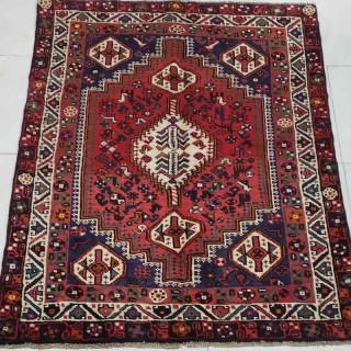قالیچه دستبافت ا Persian rug
