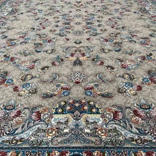فرش ماشینی کاشان 12 متری 700 شانه نقشه الماس زمینه نقره ای