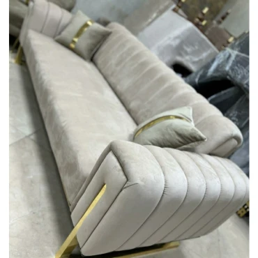 مبل راحتی چستر لینا