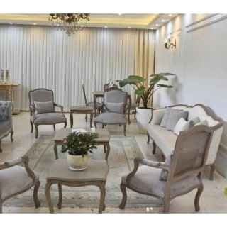 مبل کلاسیک کویین و چستر